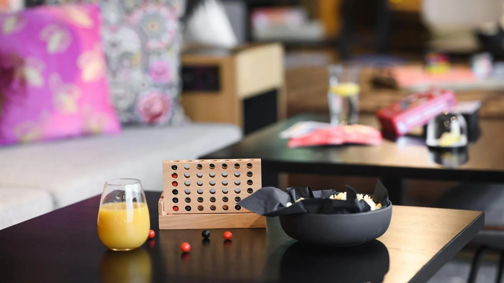 Moxy Dresden Neustadt 3*,