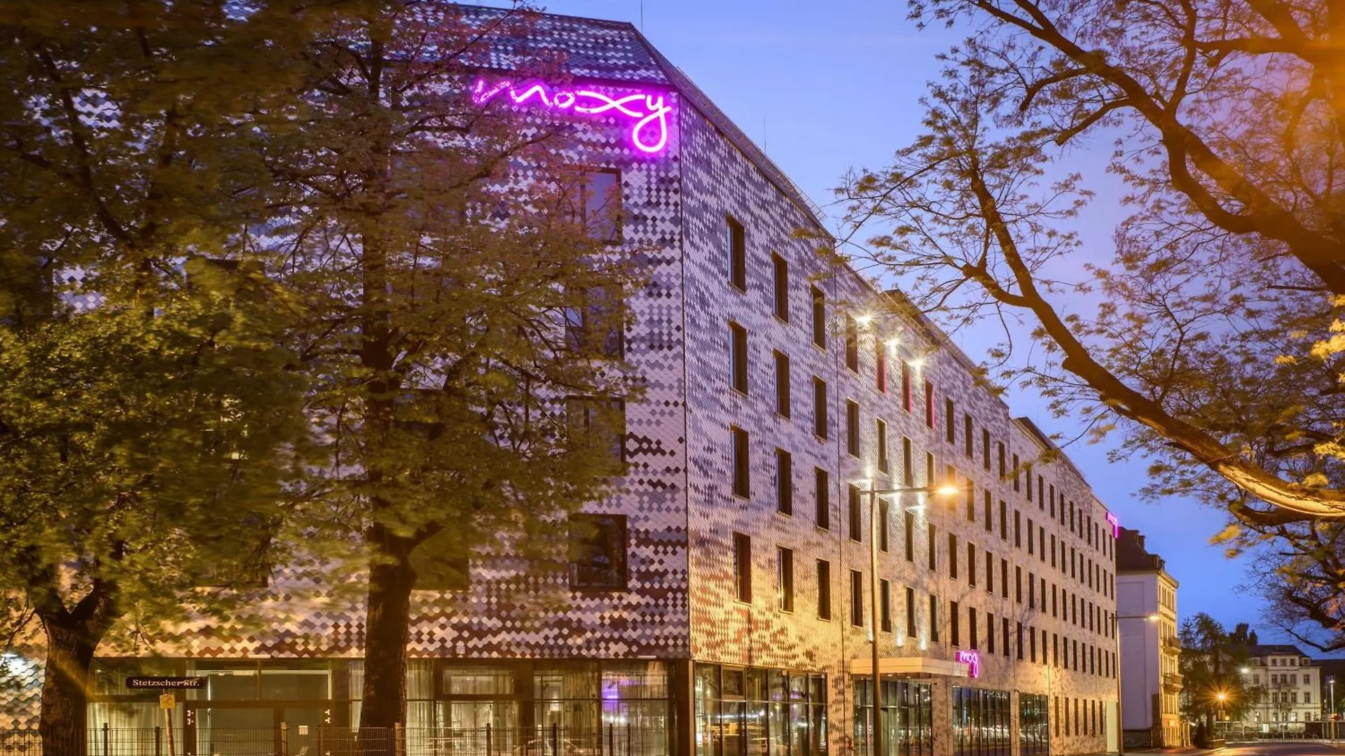 Moxy Dresden Neustadt 3*,  Deutschland
