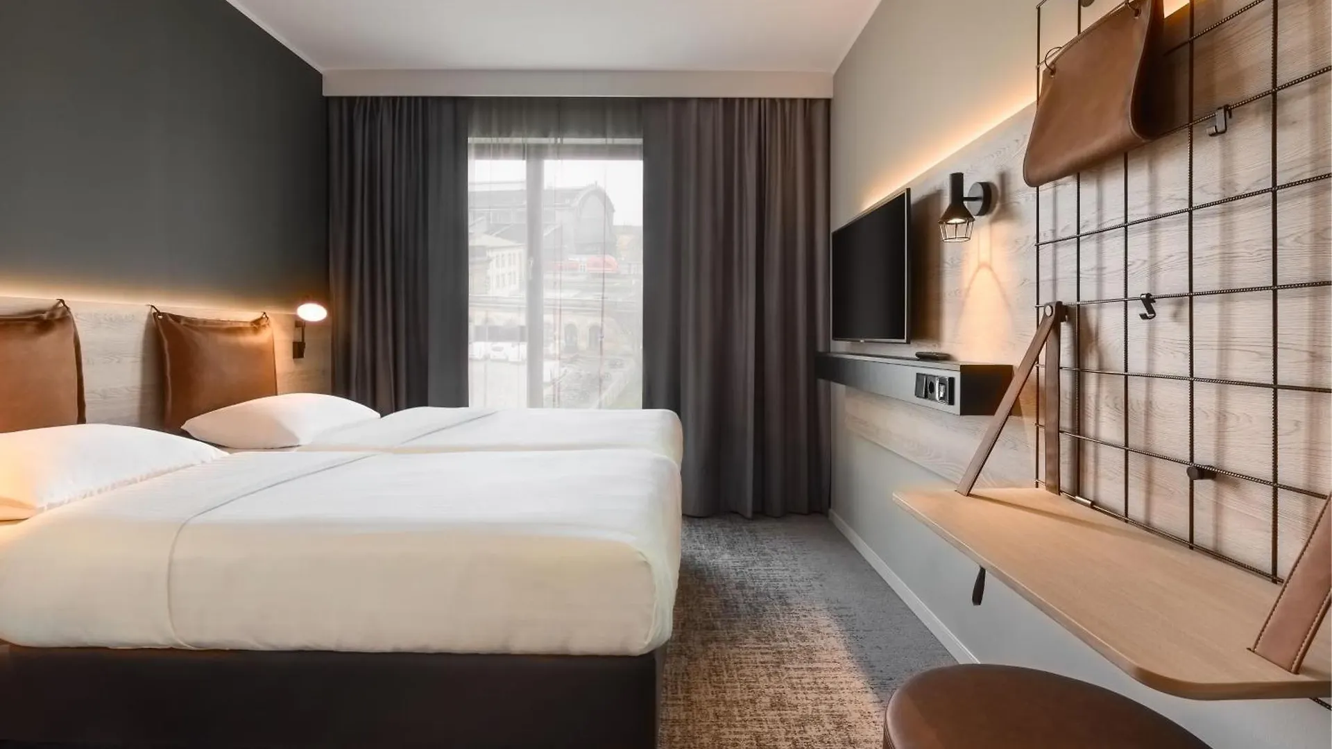 Moxy Dresden Neustadt 3*,  Deutschland
